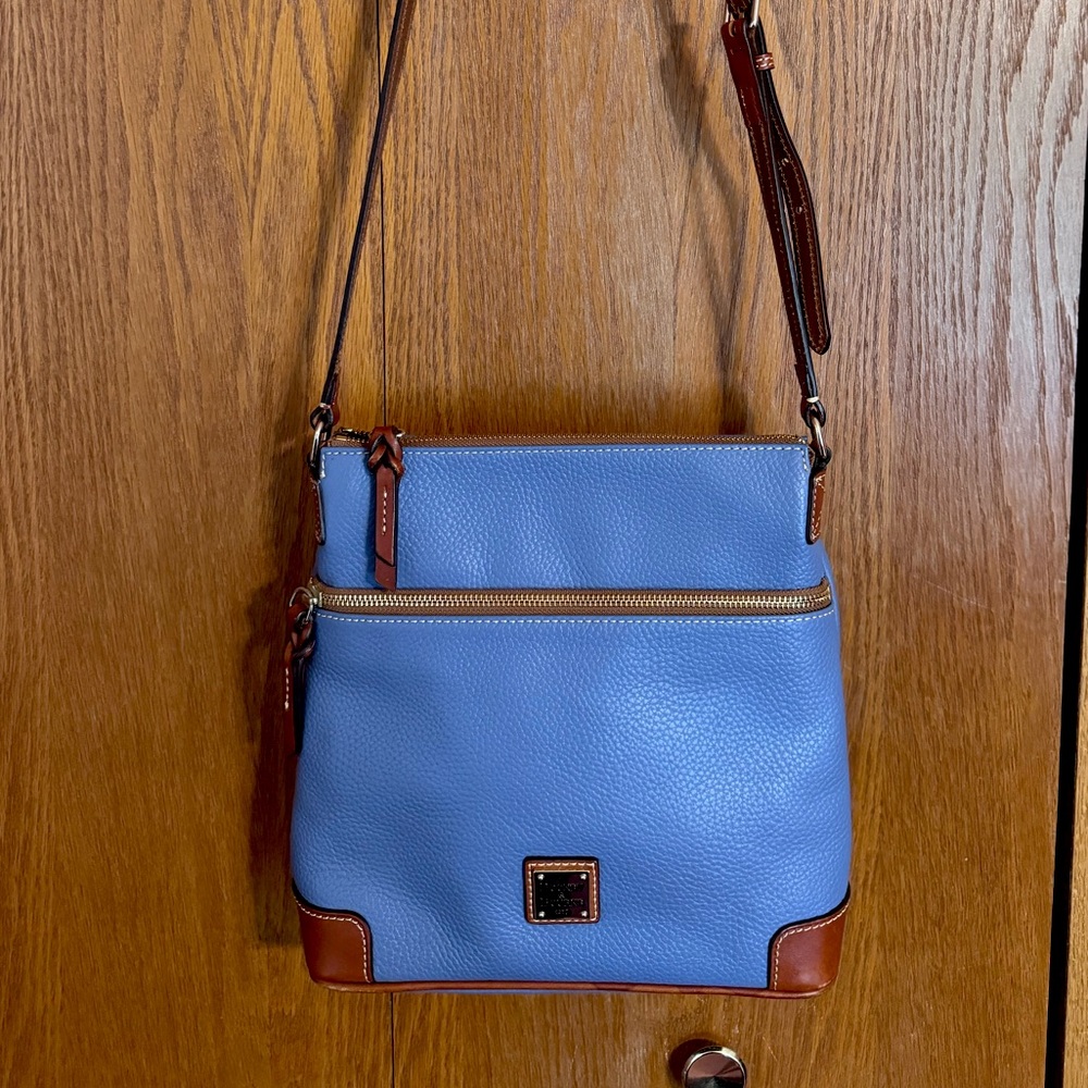 Dooney & Bourke Crossbody Bag